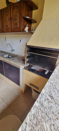 Imagem Casa com 4 Quartos à Venda, 265 m² em O Estribo - Avaré Imagem Casa com 4 Quartos à Venda, 265 m² em O Estribo - Avaré