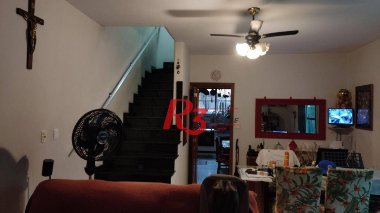 Imagem Sobrado com 4 Quartos à Venda, 180 m² em Boqueirão - Santos
