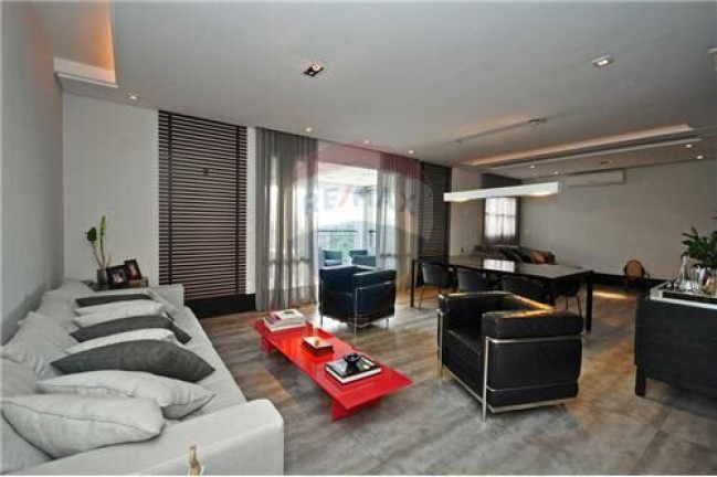 Imagem Apartamento com 3 Quartos à Venda, 178 m² em Aclimação - São Paulo Imagem Apartamento com 3 Quartos à Venda, 178 m² em Aclimação - São Paulo