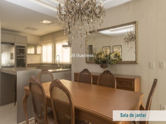 Imagem Imóvel com 4 Quartos à Venda, 265 m² em Centro - Balneário Camboriú Imagem Imóvel com 4 Quartos à Venda, 265 m² em Centro - Balneário Camboriú