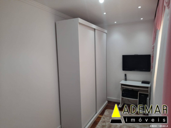 Imagem Casa com 3 Quartos à Venda, 200 m² em Taboão - São Bernardo Do Campo Imagem Casa com 3 Quartos à Venda, 200 m² em Taboão - São Bernardo Do Campo