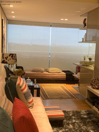 Flat com 1 Quarto à Venda, 31 m² em Caminho Das árvores - Salvador