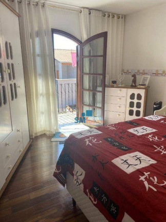 Imagem Sobrado com 4 Quartos à Venda, 170 m² em Cidade São Jorge - Santo André