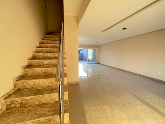 Imagem Sobrado com 3 Quartos à Venda, 117 m² em Bela Vista - Canoas