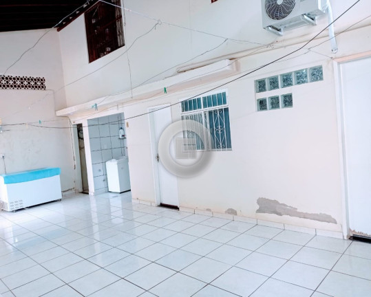 Imagem Casa com 3 Quartos à Venda, 360 m² em Sagrada Família - Montes Claros Imagem Casa com 3 Quartos à Venda, 360 m² em Sagrada Família - Montes Claros