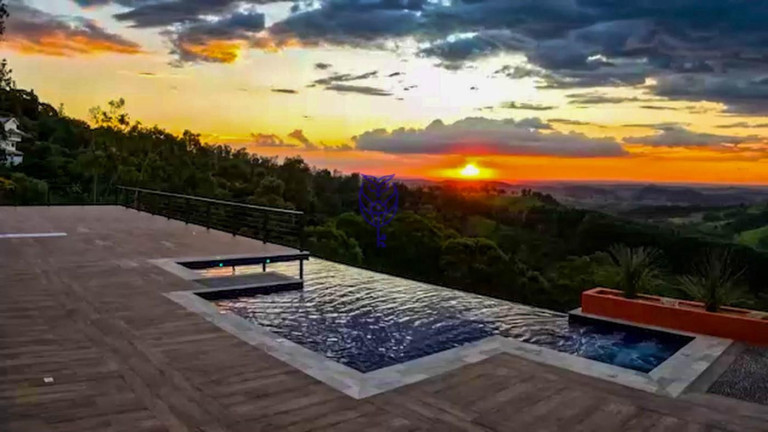 Imagem Casa com 6 Quartos à Venda, 5.481 m² em Bairros Dos Macacos - Serra Negra Imagem Casa com 6 Quartos à Venda, 5.481 m² em Bairros Dos Macacos - Serra Negra