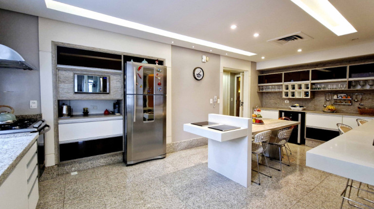 Foto do imóvel Apartamento com 3 Quartos à Venda, 275 m² em Morro Dos Ingleses - São Paulo