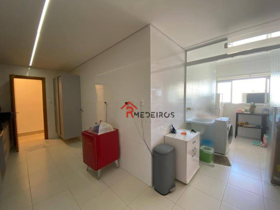 Imagem Apartamento com 3 Quartos à Venda, 140 m² em Canto Do Forte - Praia Grande