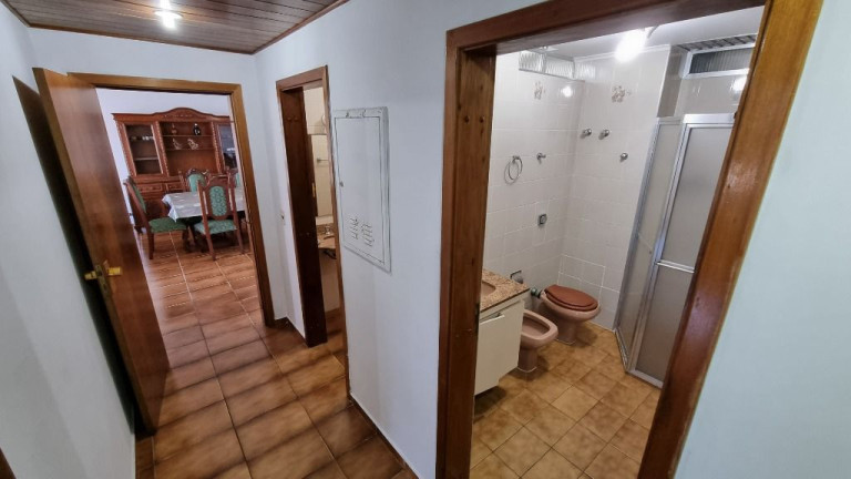 Imagem Apartamento com 3 Quartos à Venda, 190 m² em Pitangueiras - Guarujá Imagem Apartamento com 3 Quartos à Venda, 190 m² em Pitangueiras - Guarujá