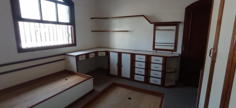 Imagem Sobrado com 3 Quartos à Venda, 120 m² em Vila Jacuí - São Paulo Imagem Sobrado com 3 Quartos à Venda, 120 m² em Vila Jacuí - São Paulo