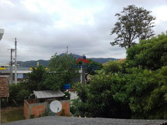 Imagem Sobrado com 5 Quartos à Venda, 440 m² em Ingleses Do Rio Vermelho - Florianópolis