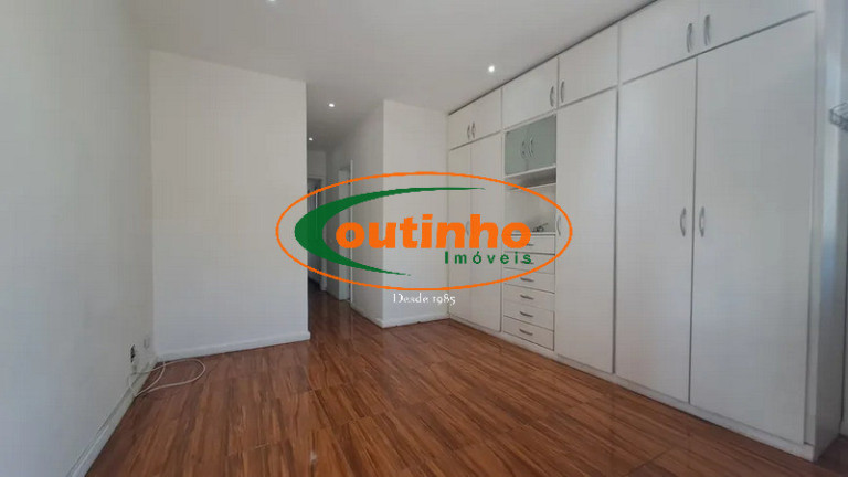 Imagem Apartamento com 2 Quartos à Venda, 125 m² em Tijuca - Rio De Janeiro Imagem Apartamento com 2 Quartos à Venda, 125 m² em Tijuca - Rio De Janeiro