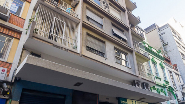 Imagem Imóvel com 2 Quartos à Venda, 57 m² em Centro Histórico - Porto Alegre Imagem Imóvel com 2 Quartos à Venda, 57 m² em Centro Histórico - Porto Alegre