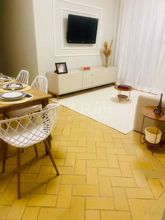 Imagem Apartamento com 2 Quartos à Venda, 80 m² em Centro - Balneário Camboriú