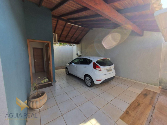 Imagem Casa com 4 Quartos à Venda, 150 m² em São Francisco - Campo Grande Imagem Casa com 4 Quartos à Venda, 150 m² em São Francisco - Campo Grande