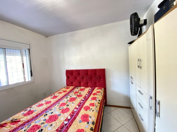Imagem Casa com 2 Quartos à Venda, 58 m² em Hípica - Porto Alegre