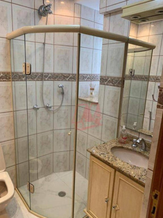 Imagem Apartamento com 3 Quartos à Venda ou Locação, 149 m² em Rio Branco - Porto Alegre Imagem Apartamento com 3 Quartos à Venda ou Locação, 149 m² em Rio Branco - Porto Alegre