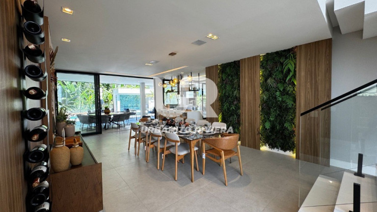 Imagem Casa com 7 Quartos à Venda, 490 m² em Riviera | Módulo 21 - Bertioga