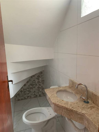 Imagem Sobrado com 2 Quartos à Venda, 60 m² em Nova Mirim - Praia Grande Imagem Sobrado com 2 Quartos à Venda, 60 m² em Nova Mirim - Praia Grande