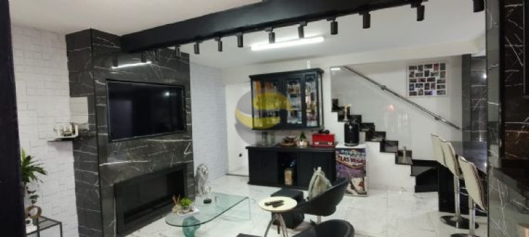Casa com 3 Quartos à Venda, 89 m² em Jardim Colibri - Cotia