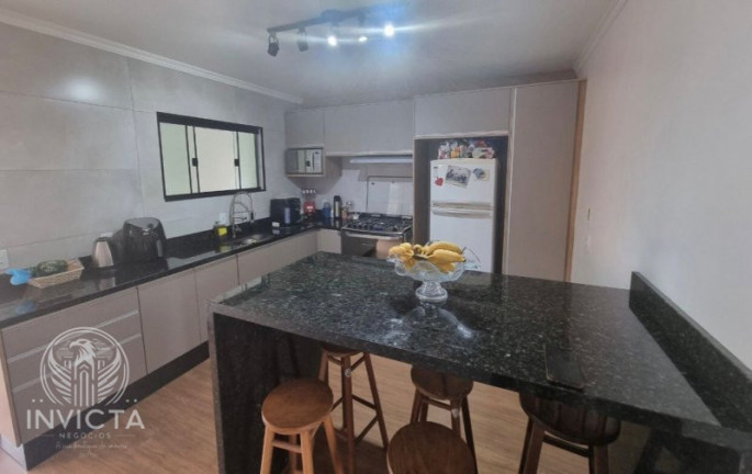Imagem Sobrado com 3 Quartos à Venda, 251 m² em Vila Real - Balneário Camboriú Imagem Sobrado com 3 Quartos à Venda, 251 m² em Vila Real - Balneário Camboriú