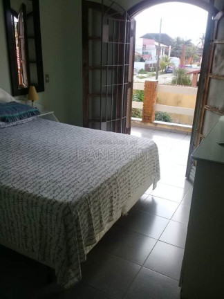 Imagem Sobrado à Venda, 200 m² em Oasis - Itanhaem Imagem Sobrado à Venda, 200 m² em Oasis - Itanhaem