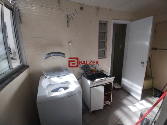 Imagem Apartamento com 2 Quartos à Venda, 91 m² em Centro - Florianópolis Imagem Apartamento com 2 Quartos à Venda, 91 m² em Centro - Florianópolis