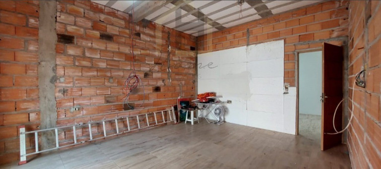 Imagem Casa com 3 Quartos à Venda, 280 m² em Utinga - Santo André Imagem Casa com 3 Quartos à Venda, 280 m² em Utinga - Santo André