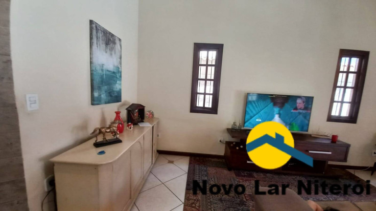 Imagem Casa com 3 Quartos à Venda, 156 m² em Itaipu - Niterói Imagem Casa com 3 Quartos à Venda, 156 m² em Itaipu - Niterói