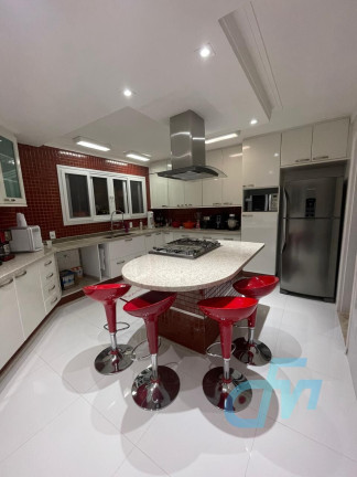 Imagem Sobrado com 3 Quartos à Venda, 300 m² em Parque Residencial Itapeti - Mogi Das Cruzes Imagem Sobrado com 3 Quartos à Venda, 300 m² em Parque Residencial Itapeti - Mogi Das Cruzes