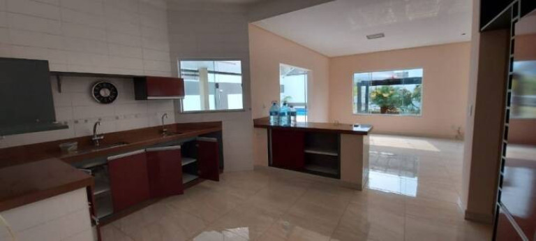 Imagem Casa com 3 Quartos à Venda, 469 m² em Piracangaguá - Taubaté