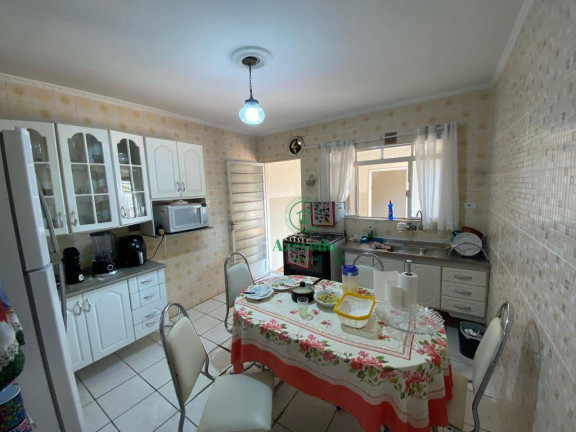 Imagem Casa com 2 Quartos à Venda, 158 m² em Jardim Aida - Guarulhos