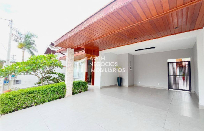 Imagem Casa com 5 Quartos para Alugar, 220 m² em Urbanova - São José Dos Campos
