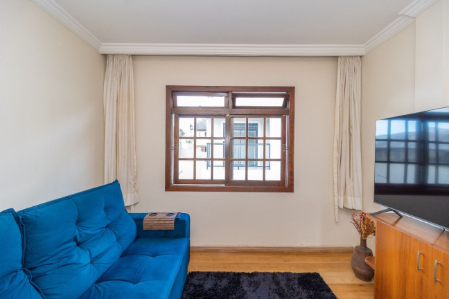 Imagem Casa com 3 Quartos à Venda, 207 m² em Jardim Social - Curitiba Imagem Casa com 3 Quartos à Venda, 207 m² em Jardim Social - Curitiba