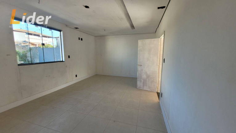 Imagem Casa com 4 Quartos à Venda, 1.200 m² em Marilândia - Juiz De Fora Imagem Casa com 4 Quartos à Venda, 1.200 m² em Marilândia - Juiz De Fora