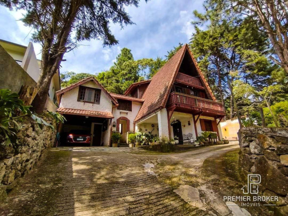 Casa com 3 Quartos à Venda, 137 m² em Cascata Dos Amores - Teresópolis