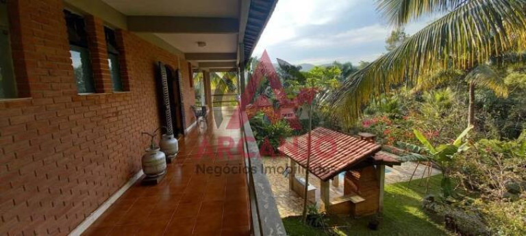 Imagem Casa com 3 Quartos à Venda, 360 m² em Toninhas - Ubatuba