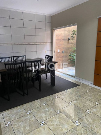 Imagem Casa com 3 Quartos à Venda, 254 m² em Jardim Pérola - Itupeva