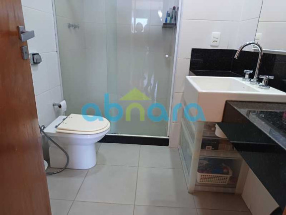 Imagem Apartamento com 3 Quartos à Venda, 220 m² em Copacabana - Rio De Janeiro
