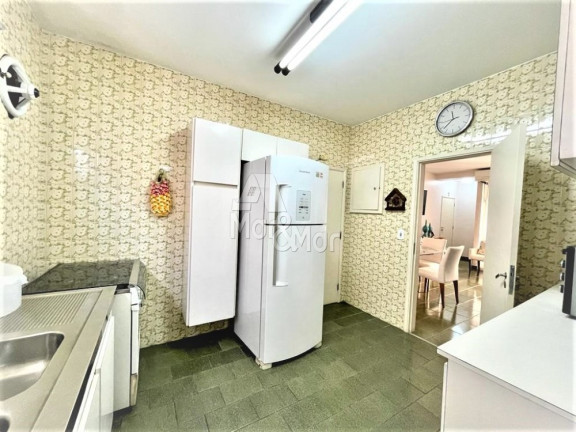 Imagem Apartamento com 4 Quartos para Alugar, 140 m² em Pitangueiras - Guarujá Imagem Apartamento com 4 Quartos para Alugar, 140 m² em Pitangueiras - Guarujá