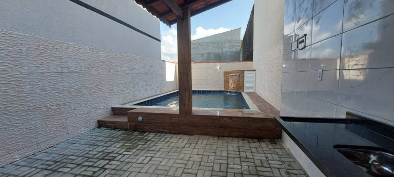 Imagem Sobrado com 2 Quartos à Venda, 90 m² em Mongaguá Imagem Sobrado com 2 Quartos à Venda, 90 m² em Mongaguá