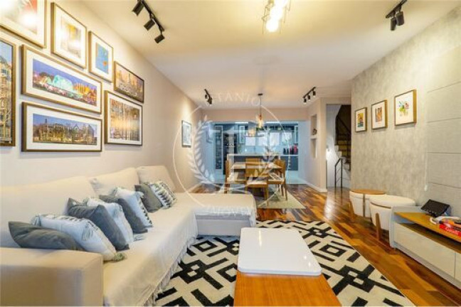 Imagem Casa com 3 Quartos à Venda, 204 m² em São Paulo