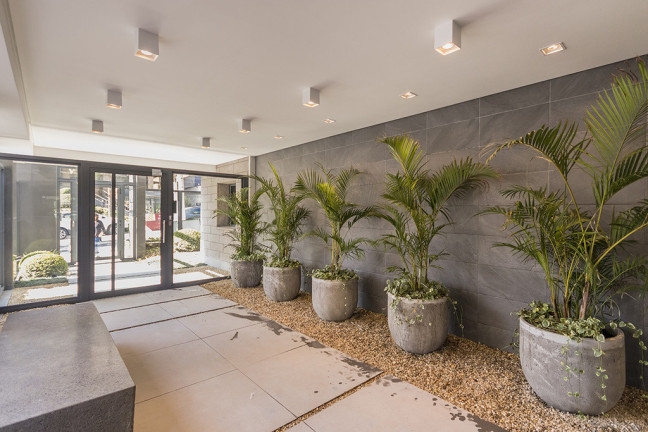 Imagem Apartamento com 2 Quartos à Venda, 77 m² em Moinhos De Vento - Porto Alegre