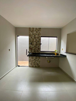 Imagem Casa com 2 Quartos à Venda, 125 m² em Jardim Ypê - Botucatu Imagem Casa com 2 Quartos à Venda, 125 m² em Jardim Ypê - Botucatu