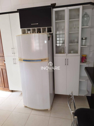 Imagem Casa com 4 Quartos à Venda ou Locação, 125 m² em Setor Central - Itumbiara Imagem Casa com 4 Quartos à Venda ou Locação, 125 m² em Setor Central - Itumbiara