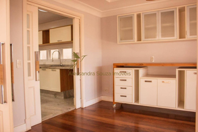 Imagem Casa à Venda, 480 m² em Tamboré - Santana De Parnaíba Imagem Casa à Venda, 480 m² em Tamboré - Santana De Parnaíba