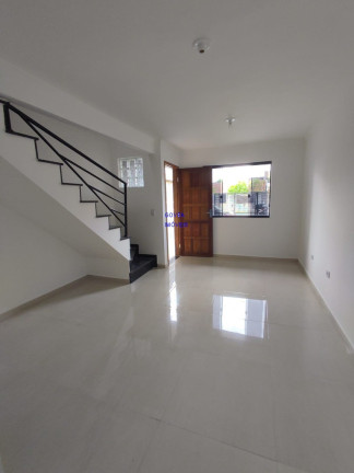 Sobrado com 3 Quartos à Venda, 75 m² em Sítio Cercado - Curitiba