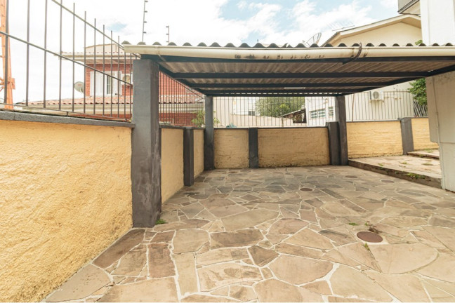 Imagem Imóvel com 2 Quartos à Venda, 74 m² em Passo Da Areia - Porto Alegre