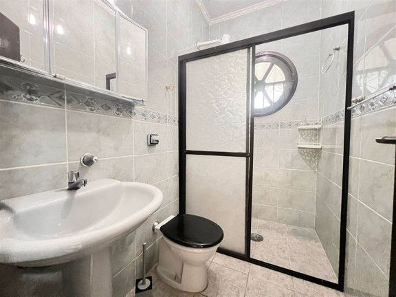 Imagem Casa com 3 Quartos à Venda, 110 m² em Flórida - Praia Grande Imagem Casa com 3 Quartos à Venda, 110 m² em Flórida - Praia Grande