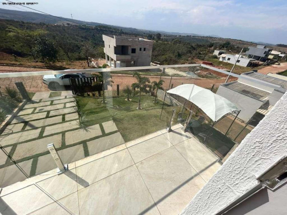 Imagem Casa com 3 Quartos à Venda, 500 m² em Vivendas Do Vale - Mateus Leme